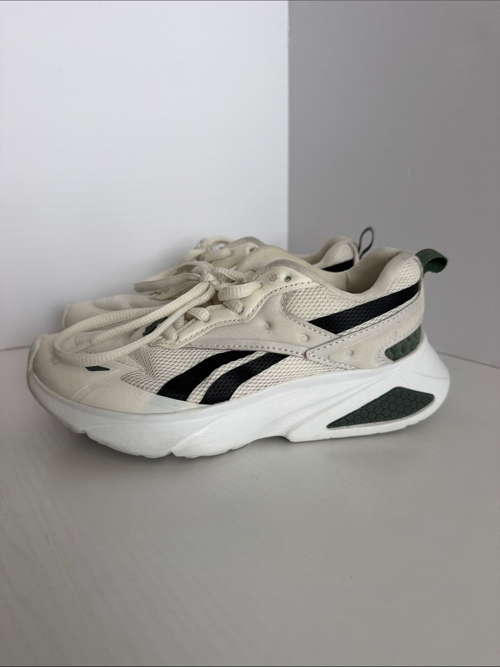 Reebok Kids Cream Sneakers with Black & Green Accents size 13c